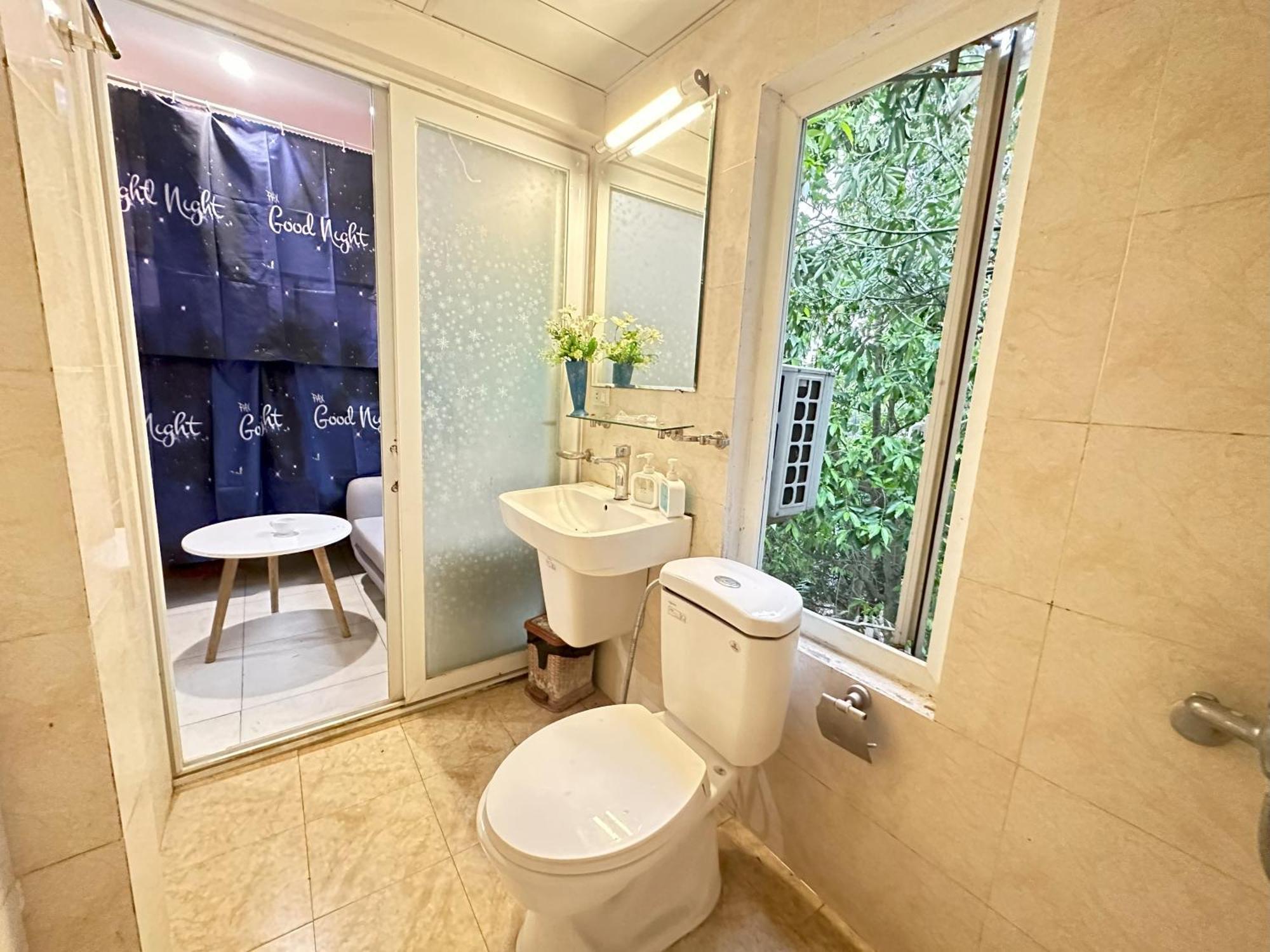 The Lakeview - West Lake Lotus Apartments Hanoï Extérieur photo