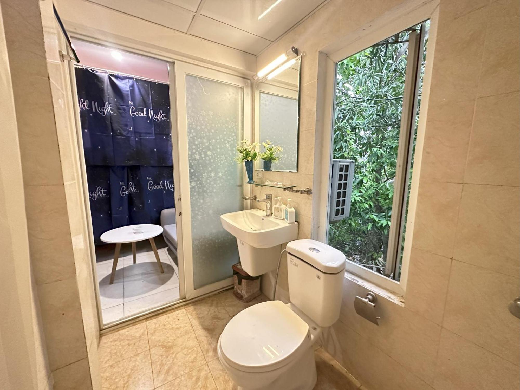 The Lakeview - West Lake Lotus Apartments Hanoï Extérieur photo