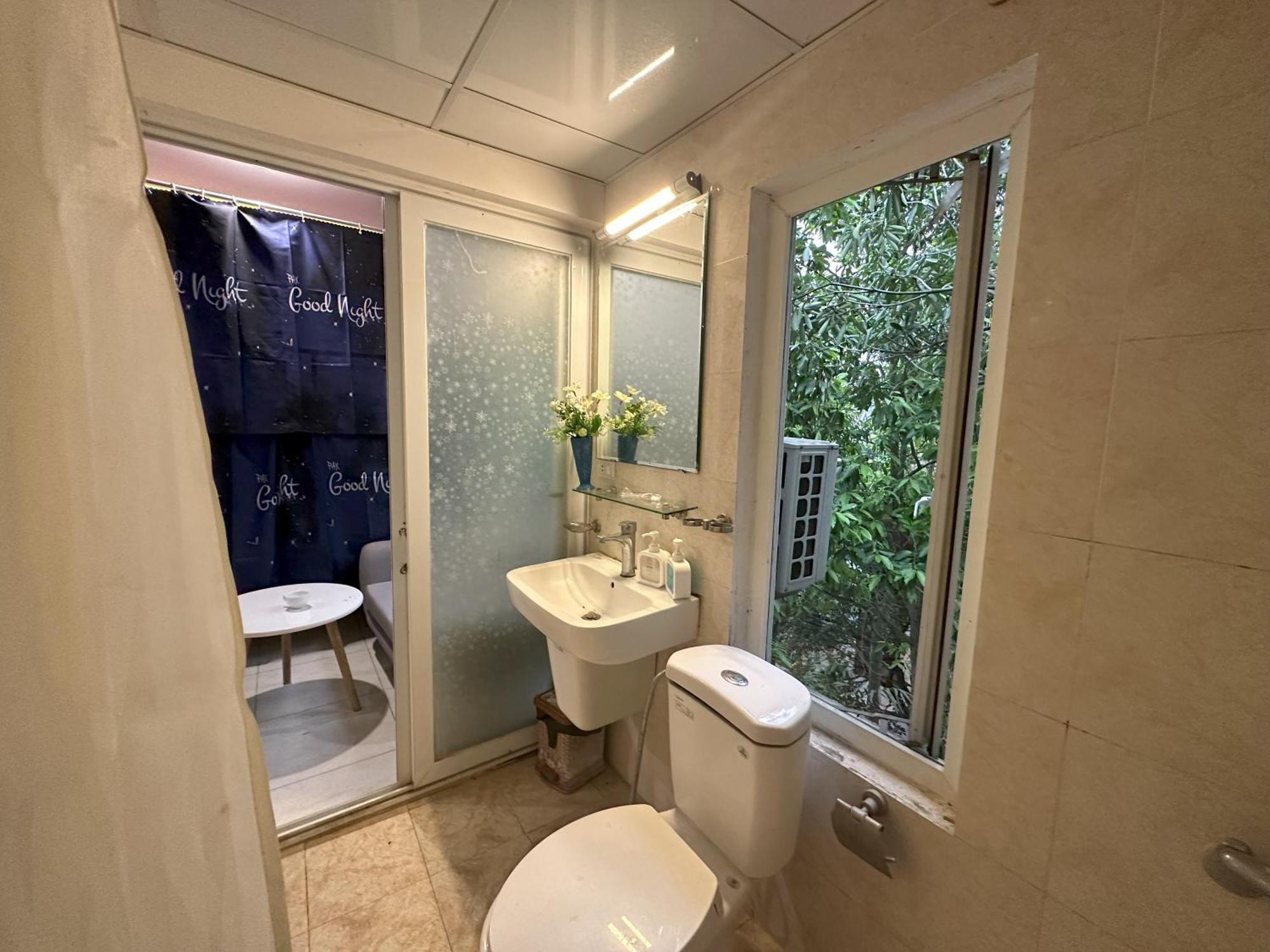 The Lakeview - West Lake Lotus Apartments Hanoï Extérieur photo